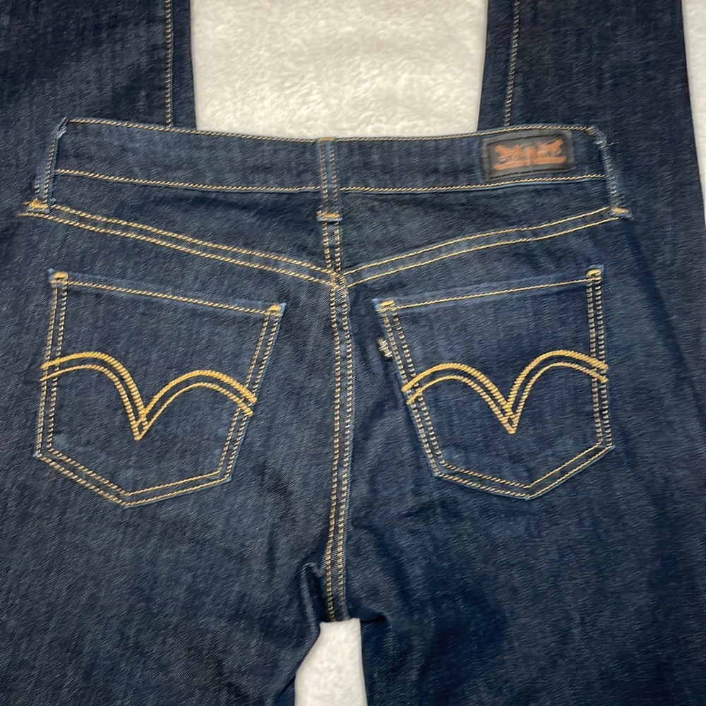 Levi’s 535 Dark Wash Jeans